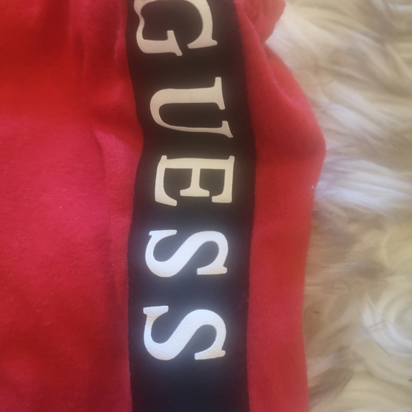 Guess racer back top - Picture 3 of 4